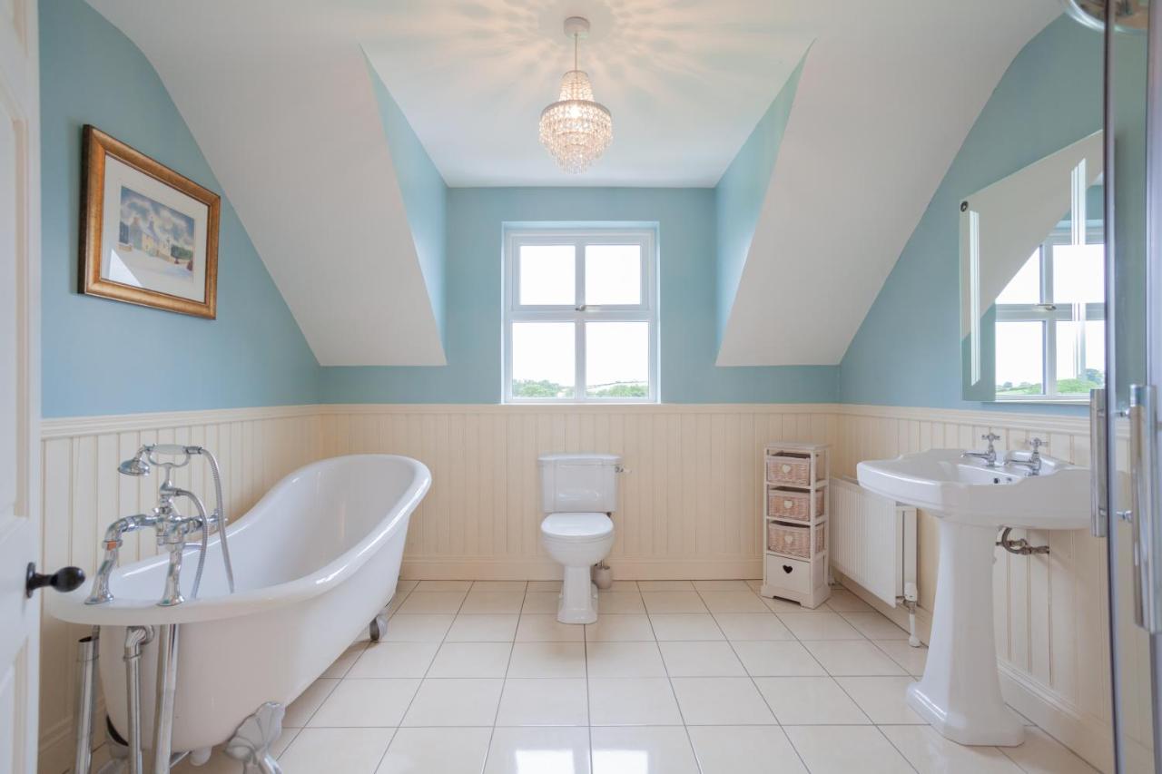 Beautiful mountain views&private hot tub Villa Kilcoo Exterior foto